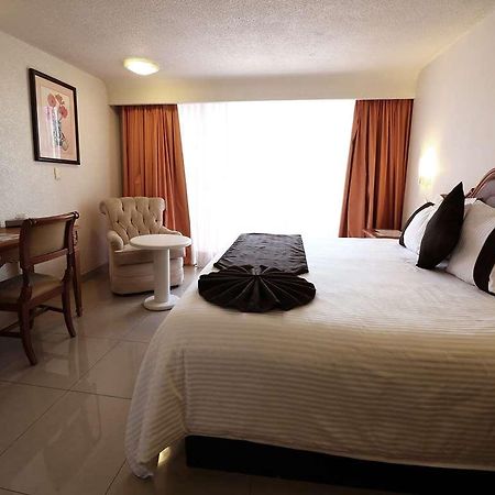 Hotel Mision Aguascalientes Sur Room photo